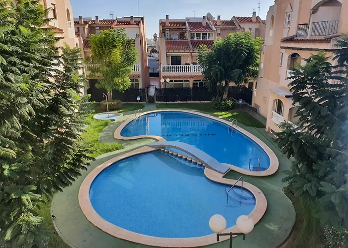 With Pool & Balcony Less Than 10min Walk To Playa Del Cura *